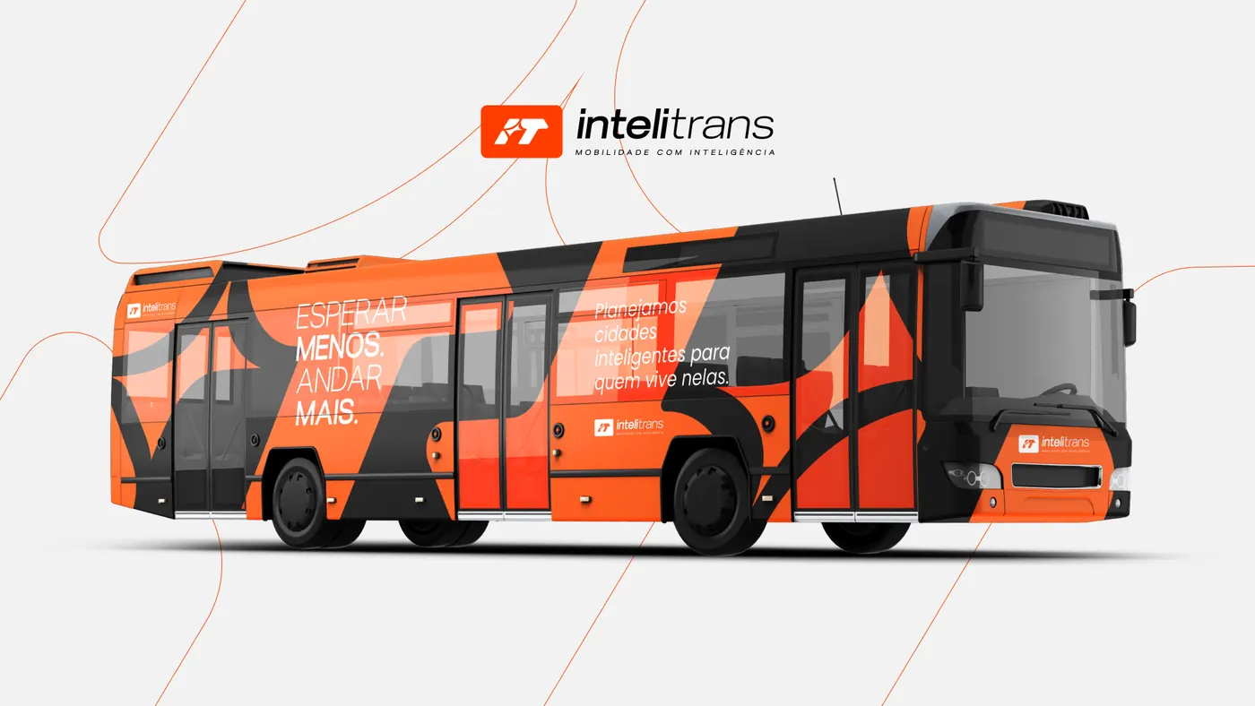 City bus wrapped in the Intelitrans identity